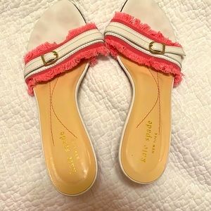 Authentic Kate Spade White Sz 7 Kitten Heel Sandals w/Pink Accents & w/Dust Bag